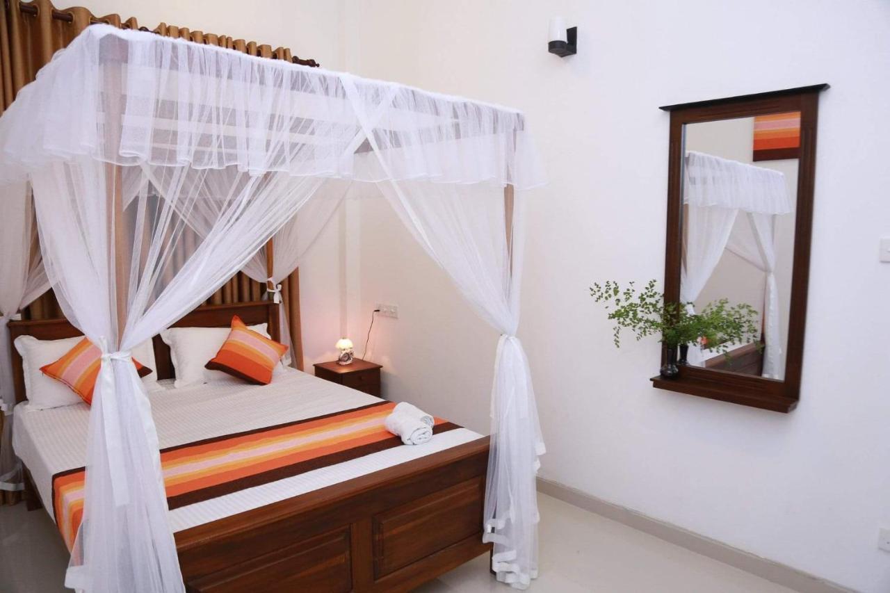 Lanka Villa Mirissa Buitenkant foto